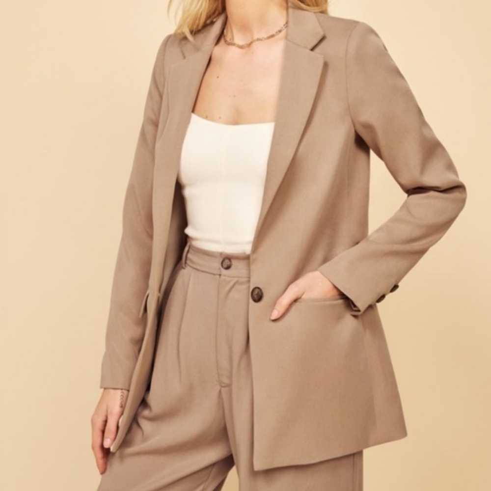 Reformation Major Blazer twill in khaki color size XS